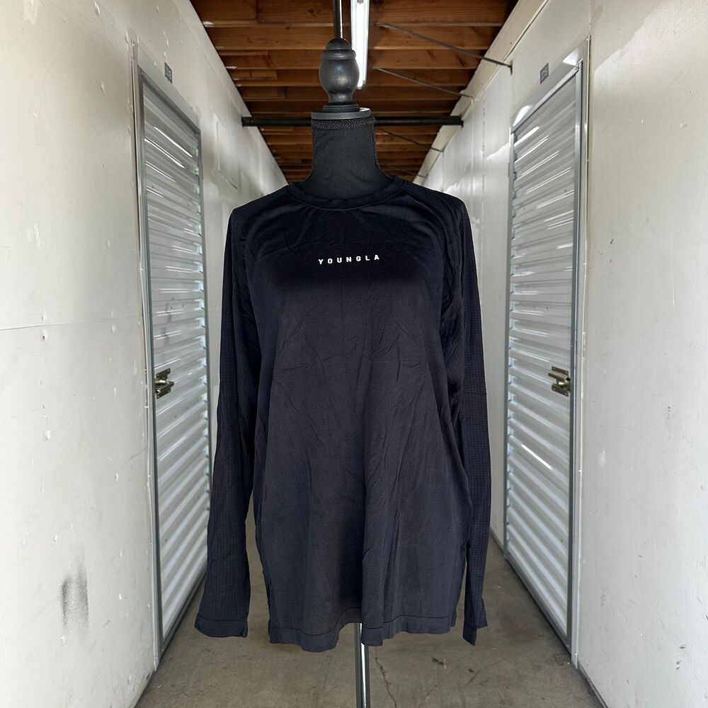 YoungLA Men’s XXL Black Long Sleeve Performance Shirt Gym Workout Athletic Top